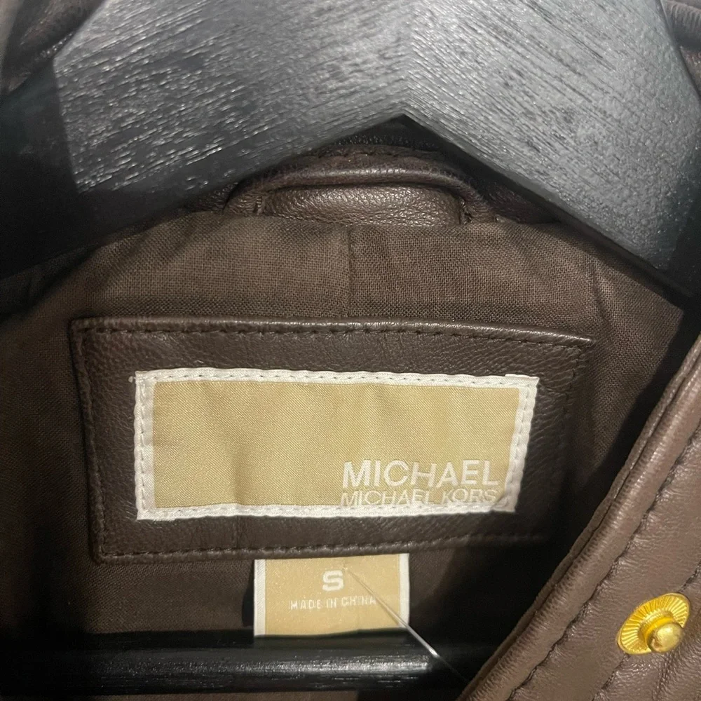 MICHAEL KORS BROWN LEATHER QUILTED MISSY NOTO JACKET 10/10 CONDITION - Picture 8 of 10